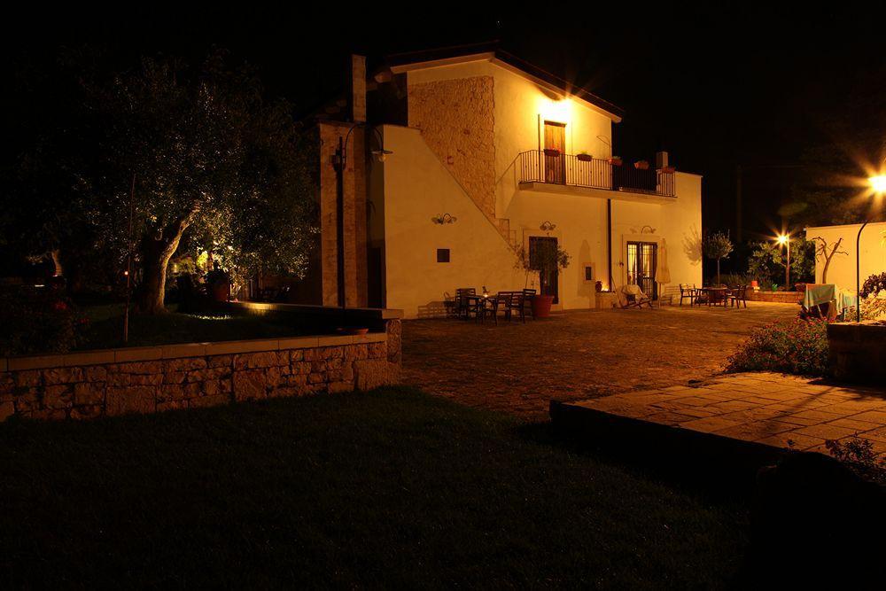 B&B Masseria Sant'Angelo Antonelli ภายนอก รูปภาพ